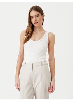 Calvin Klein Top K20K208246 Biały Slim Fit - id: 0000304680632 - marki Calvin Klein - 182675475 Calvin Klein Top K20K208246 Biały Slim Fit ze sklepu MODIVO w kategorii Bluzki damskie - zdjęcie 182675475