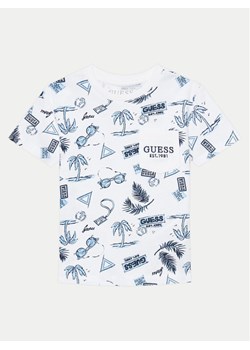Guess T-Shirt N5GI02 K8HM4 Kolorowy Regular Fit ze sklepu MODIVO w kategorii T-shirty chłopięce - zdjęcie 182675575