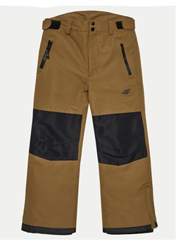 4F Spodnie snowboardowe 4FJWAW24TFTRM658 Brązowy Regular Fit ze sklepu MODIVO w kategorii Spodnie chłopięce - zdjęcie 182675656