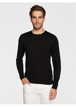 Calvin Klein Sweter Superior K10K109474 Czarny Regular Fit ze sklepu MODIVO w kategorii Swetry męskie - zdjęcie 182675927