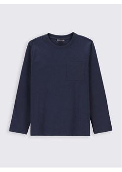 Coccodrillo Bluzka ZC2143101BAB Granatowy Regular Fit ze sklepu MODIVO w kategorii T-shirty chłopięce - zdjęcie 182676945