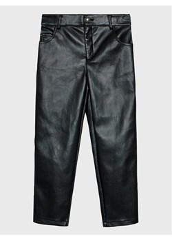 Guess Spodnie z imitacji skóry J3RB17 WF8P0 Czarny Regular Fit ze sklepu MODIVO w kategorii Spodnie dziewczęce - zdjęcie 182677265