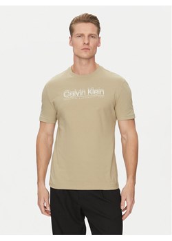 Calvin Klein T-Shirt Double Logo K10K114149 Beżowy Regular Fit ze sklepu MODIVO w kategorii T-shirty męskie - zdjęcie 182677869