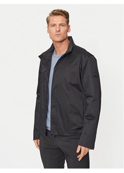 Calvin Klein Kurtka przejściowa K10K112784 Czarny Regular Fit ze sklepu MODIVO w kategorii Kurtki męskie - zdjęcie 182678127