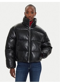 Calvin Klein Jeans Kurtka zimowa J20J224111 Czarny Regular Fit ze sklepu MODIVO w kategorii Kurtki damskie - zdjęcie 182678168