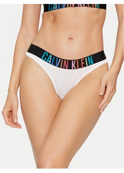 Calvin Klein Underwear Stringi 000QF7833E Biały ze sklepu MODIVO w kategorii Majtki damskie - zdjęcie 182678178