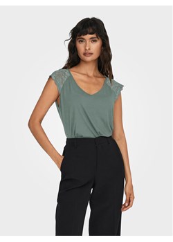ONLY Bluzka Petra 15315803 Zielony Slim Fit ze sklepu MODIVO w kategorii Bluzki damskie - zdjęcie 182679076