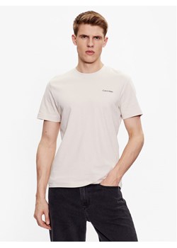 Calvin Klein T-Shirt Micro Logo Interlock K10K109894 Beżowy Regular Fit ze sklepu MODIVO w kategorii T-shirty męskie - zdjęcie 182679255