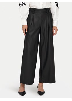 JDY Spodnie z imitacji skóry Soya 15328975 Czarny Regular Fit ze sklepu MODIVO w kategorii Spodnie damskie - zdjęcie 182679857