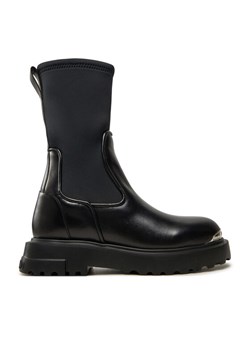 LOVE MOSCHINO Botki JA24114G0LIM600A Czarny ze sklepu MODIVO w kategorii Botki - zdjęcie 182680015