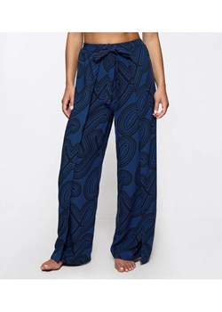 Triumph Spodnie materiałowe Beach MyWear 10222189 Granatowy Wide Leg ze sklepu MODIVO w kategorii Spodnie damskie - zdjęcie 182680268