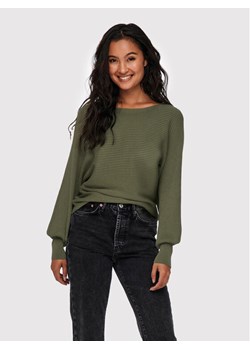 ONLY Sweter Adaline 15226298 Zielony Regular Fit ze sklepu MODIVO w kategorii Swetry damskie - zdjęcie 182680628