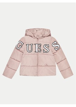 Guess Kurtka puchowa J4BL26 WB240 Różowy Relaxed Fit ze sklepu MODIVO w kategorii Kurtki dziewczęce - zdjęcie 182680716