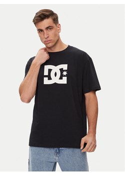 DC T-Shirt Dc Star Hss ADYZT05373 Czarny Regular Fit ze sklepu MODIVO w kategorii T-shirty męskie - zdjęcie 182681115