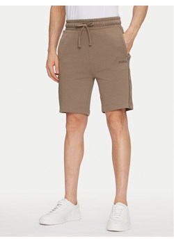 HUGO Szorty sportowe Liam 50540936 Beżowy Regular Fit ze sklepu MODIVO w kategorii Spodenki męskie - zdjęcie 182681898