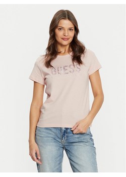 Guess T-Shirt W5RI19 I3Z14 Beżowy Regular Fit ze sklepu MODIVO w kategorii Bluzki damskie - zdjęcie 182681937
