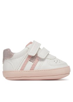 Tommy Hilfiger Sneakersy Flag Low Cut Velcro Sneaker T0A9-33721-1528 Biały ze sklepu MODIVO w kategorii Buty sportowe dziecięce - zdjęcie 182682077