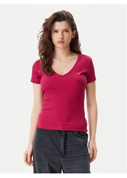 Tommy Jeans T-Shirt Essential DW0DW17385 Różowy Slim Fit - id: 0000304642739 - marki Tommy Jeans - 182682618 Tommy Jeans T-Shirt Essential DW0DW17385 Różowy Slim Fit ze sklepu MODIVO w kategorii Bluzki damskie - zdjęcie 182682618