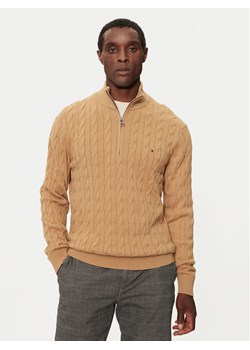 Tommy Hilfiger Sweter Classic MW0MW36532 Beżowy Regular Fit ze sklepu MODIVO w kategorii Swetry męskie - zdjęcie 182683217