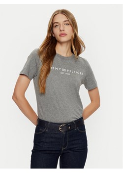 Tommy Hilfiger T-Shirt WW0WW40276 Szary Regular Fit ze sklepu MODIVO w kategorii Bluzki damskie - zdjęcie 182684175