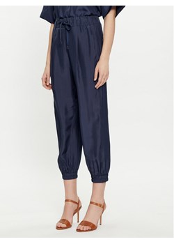 Marella Spodnie materiałowe Galoppo 2413131095 Granatowy Relaxed Fit ze sklepu MODIVO w kategorii Spodnie damskie - zdjęcie 182684648