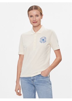 Tommy Hilfiger Polo Reg Crest Emb Polo Ss WW0WW41061 Écru Regular Fit ze sklepu MODIVO w kategorii Bluzki damskie - zdjęcie 182684795