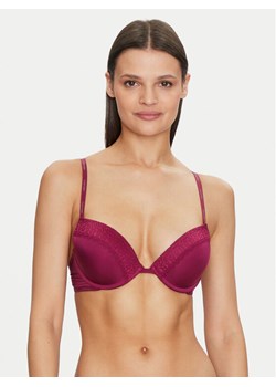 Calvin Klein Underwear Biustonosz push-up 000QF5145E Fioletowy ze sklepu MODIVO w kategorii Biustonosze - zdjęcie 182684859