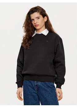 Tommy Hilfiger Bluza WW0WW41246 Czarny Relaxed Fit ze sklepu MODIVO w kategorii Bluzy damskie - zdjęcie 182686665