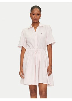 Tommy Hilfiger Sukienka koszulowa Ess WW0WW44672 Różowy Regular Fit ze sklepu MODIVO w kategorii Sukienki - zdjęcie 182688267
