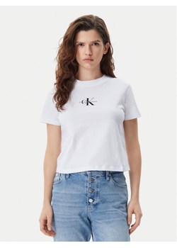 Calvin Klein Jeans T-Shirt Baby Tee J20J223113 Biały Slim Fit ze sklepu MODIVO w kategorii Bluzki damskie - zdjęcie 182688396