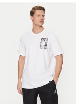 adidas T-Shirt Messi Icon Graphic JJ1414 Biały Regular Fit ze sklepu MODIVO w kategorii T-shirty męskie - zdjęcie 182688525