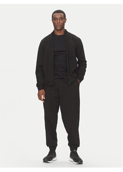 EA7 Emporio Armani Dres 7M000235 AF13512 UC001 Czarny Regular Fit ze sklepu MODIVO w kategorii Dresy męskie - zdjęcie 182688547