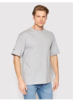 Henderson T-Shirt T-Line 19407 Szary Regular Fit ze sklepu MODIVO w kategorii T-shirty męskie - zdjęcie 182689529
