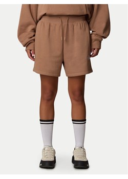 The North Face Szorty sportowe Essential NF0A8C2F Brązowy Regular Fit ze sklepu MODIVO w kategorii Szorty - zdjęcie 182689567