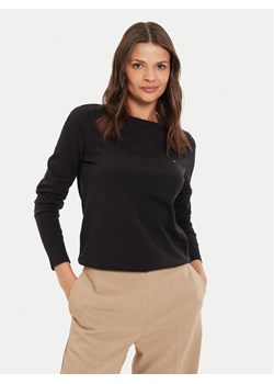 Tommy Hilfiger Sweter WW0WW40099 Czarny Regular Fit ze sklepu MODIVO w kategorii Swetry damskie - zdjęcie 182690079