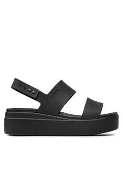 Crocs Sandały Brooklyn Low Wedge W 206453 Czarny ze sklepu MODIVO w kategorii Sandały damskie - zdjęcie 182690095