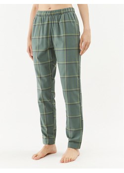 Triumph Spodnie piżamowe Mix & Match Tapered Trouser Flannel 01 X 10216530 Zielony Regular Fit ze sklepu MODIVO w kategorii Piżamy damskie - zdjęcie 182690217