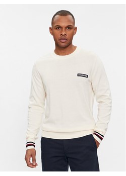 Tommy Hilfiger Sweter Global Stripe Crew Nk MW0MW33502 Écru Regular Fit ze sklepu MODIVO w kategorii Swetry męskie - zdjęcie 182691696