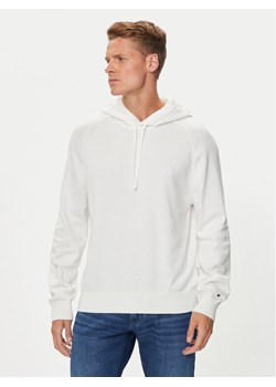 Tommy Hilfiger Bluza MW0MW35515 Biały Regular Fit ze sklepu MODIVO w kategorii Bluzy męskie - zdjęcie 182691999