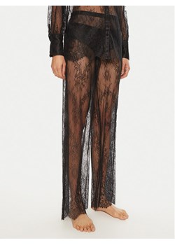 Hunkemöller Spodnie materiałowe Camille 300598 Czarny Relaxed Fit ze sklepu MODIVO w kategorii Spodnie damskie - zdjęcie 182692257