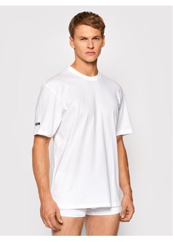 Henderson T-Shirt T-Line 19407 Biały Regular Fit ze sklepu MODIVO w kategorii T-shirty męskie - zdjęcie 182692259