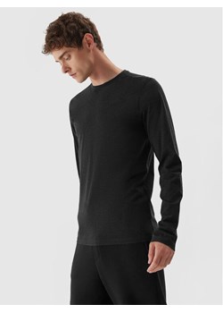 4F Longsleeve 4FAW23TLONM155 Szary Slim Fit ze sklepu MODIVO w kategorii T-shirty męskie - zdjęcie 182692526