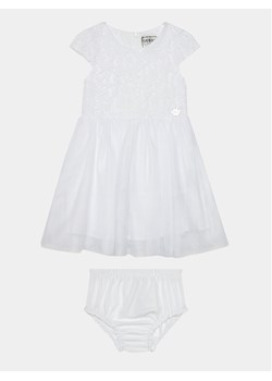 Guess Sukienka elegancka A4RK01 WFYM0 Biały Regular Fit ze sklepu MODIVO w kategorii Ubranka do chrztu - zdjęcie 182692796