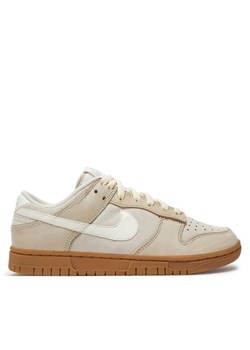 Nike Sneakersy Dunk Low Se FQ8147 104 Beżowy ze sklepu MODIVO w kategorii Buty sportowe damskie - zdjęcie 182693717