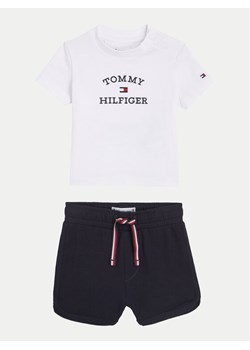Tommy Hilfiger Komplet t-shirt i spodenki Logo KN0KN01812 Granatowy Regular Fit ze sklepu MODIVO w kategorii Komplety niemowlęce - zdjęcie 182694169