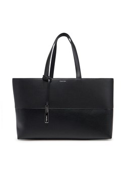Calvin Klein Torebka Ck Mixmedia Medium Shopper K60K613011 Czarny ze sklepu MODIVO w kategorii Torby Shopper bag - zdjęcie 182695738