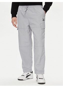 Puma Spodnie dresowe Classics 624260 Szary Relaxed Fit ze sklepu MODIVO w kategorii Spodnie męskie - zdjęcie 182695878