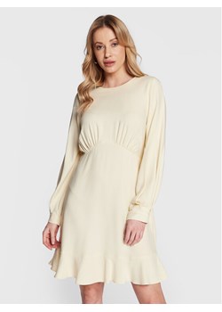 Closet London Sukienka codzienna D8599 Beżowy Regular Fit ze sklepu MODIVO w kategorii Sukienki - zdjęcie 182696116