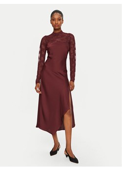 YAS Sukienka koktajlowa Meels 26032597 Czerwony Regular Fit ze sklepu MODIVO w kategorii Sukienki - zdjęcie 182696668