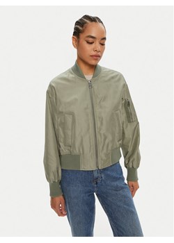 Marc O'Polo Kurtka bomber 406 1270 70225 Zielony Relaxed Fit ze sklepu MODIVO w kategorii Kurtki damskie - zdjęcie 182696757